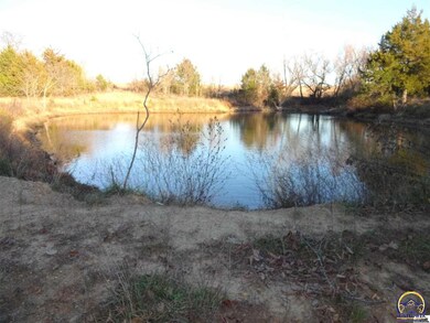 16412 166th Rd, Mayetta, KS 66509 - photo 2