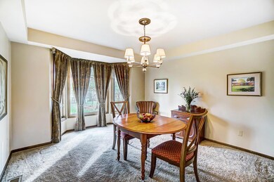 019_6732 Heathview St