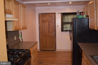 1555 Minnesota Rd, Camden, NJ 08104 - photo 5