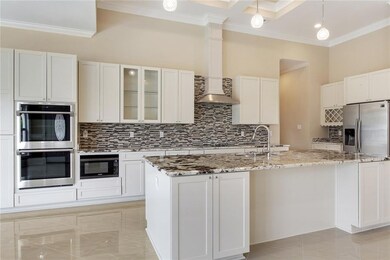 4261 Bayou Oaks Cir, Marrero, LA 70072 - photo 6