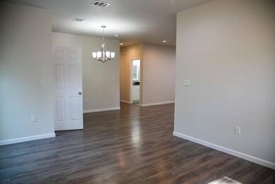 1602 N McDonald Ave, Decatur, TX 76234 - photo 3