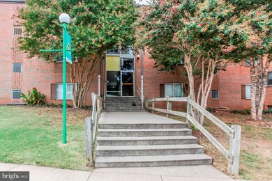 7502 Prince Cole Ct unit 11, Manassas, VA 20111 - photo 3