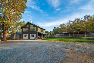 1546ThreePinesRd-003