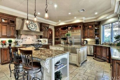 gourmet KITCHEN with double island with breakfast 