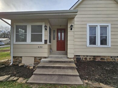 432 S Mission Ave, Tahlequah, OK 74464 - photo 2