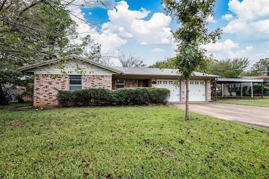 645 N Avenue A, Springtown, TX 76082 - photo 3