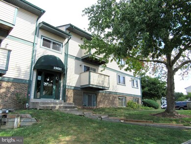 19601 Gunners Branch Rd unit D, Germantown, MD 20876 - photo 2