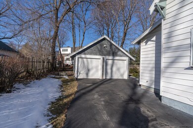 5 Chelton Ave, Troy, NY 12180 - photo 3