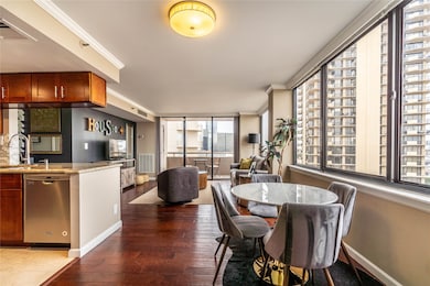 Sage Condominiums unit 1009, Houston, TX 77056 - photo 6