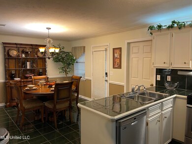 3176 Glennhaven Dr, Byram, MS 39272 - photo 5