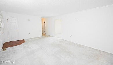 507 Sloop Ct, Toms River, NJ 08753 - photo 4