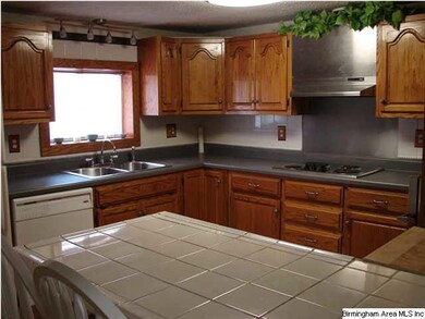 Kitchen - Updated Cabinets