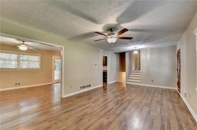 2414 Robin Hood Place NE, Marietta, GA 30068 - photo 4