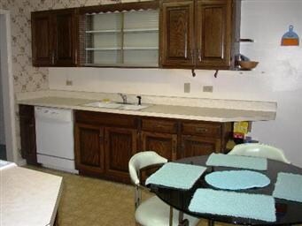 210 N Myrtle Ave, Elmhurst, IL 60126 - photo 5