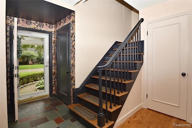 955 Wakefield St, Birmingham, MI 48009 - photo 3