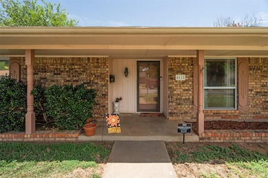 4615 Monterrey Dr, Wichita Falls, TX 76310 - photo 2