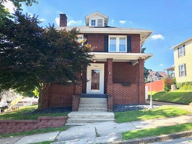 704 Chestnut St, Latrobe, PA 15650 - photo 3