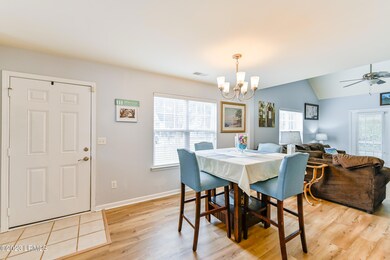 121 Starshine Cir-14