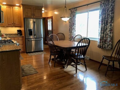 23559 W Hellwig Rd, Genoa, OH 43430 - photo 7