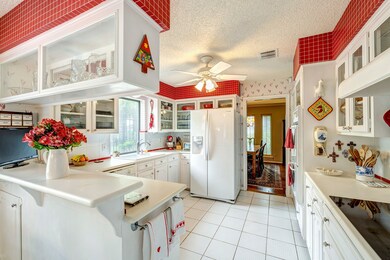 13718 Alchester Ln, Houston, TX 77079 - photo 7