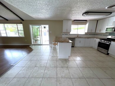 3011 15th St, Alamogordo, NM 88310 - photo 5