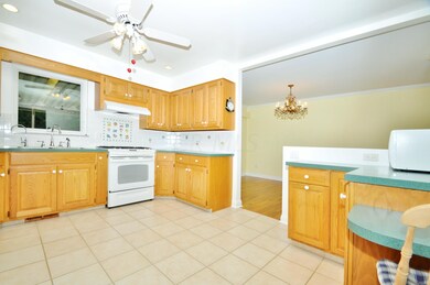 Kitchen to Dining Room