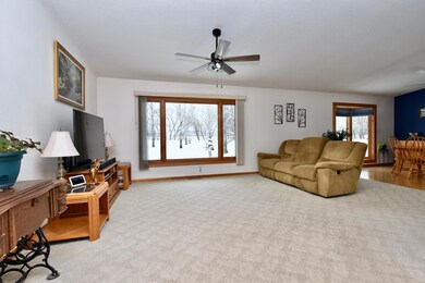 W25268 Todd Rd, Trempealeau, WI 54661 - photo 4