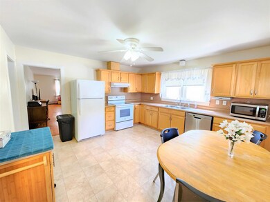 1749 Broadway, South Portland, ME 04106 - photo 3
