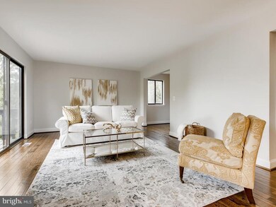 438 Five Farms Ln, Lutherville Timonium, MD 21093 - photo 4