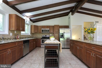 8117 Mcdonogh Rd, Pikesville, MD 21208 - photo 7