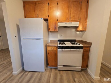 1917 3rd St, Wasco, CA 93280 - photo 5