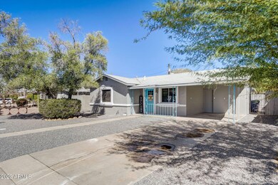 2-web-or-mls-E Cheery Lynn Rd-002