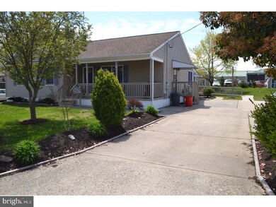 401 Fenimore St, Vineland, NJ 08360 - photo 2