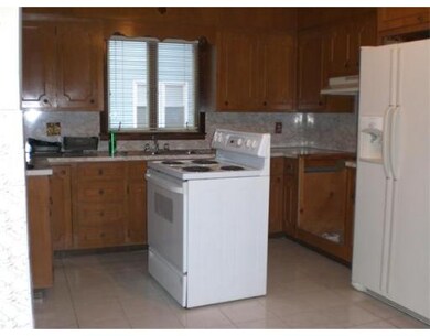 79 Alvarado Ave unit 1, Worcester, MA 01604 - photo 3