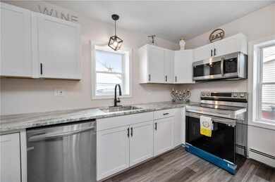 70 Rock Ave, Pawtucket, RI 02861 - photo 6