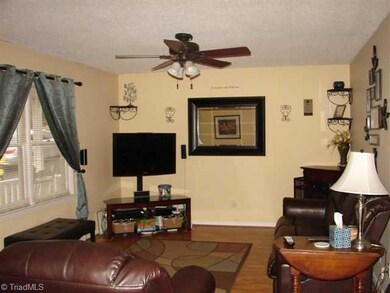 1421 Betsy Ln, Randleman, NC 27317 - photo 3