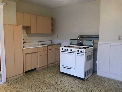 50 Aylsworth Ave, Woonsocket, RI 02895 - photo 5