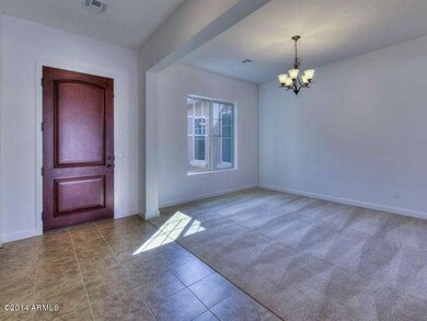 003_Foyer & Dining