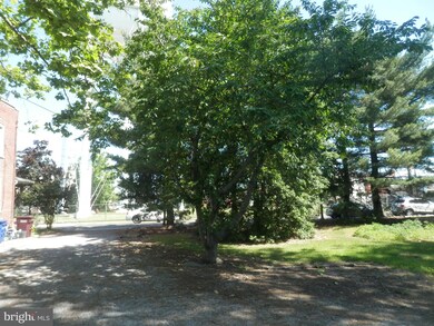 20 W Hancock St, Riverside, NJ 08075 - photo 3