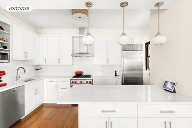 229 E 79th St unit 7C, New York, NY 10075 - photo 4