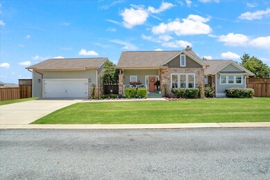 172 Whispering Meadow Blvd, Pottsboro, TX 75076 - photo 2