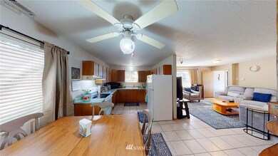 3564 Pennsylvania St, Longview, WA 98632 - photo 4