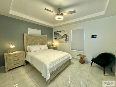 1021 S 18th St, McAllen, TX 78501 - photo 7