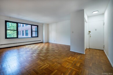 3850 Sedgwick Ave unit 5B, Bronx, NY 10463 - photo 2