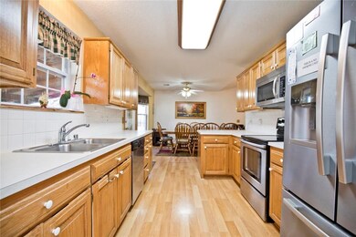 96 Buckingham Dr, Bella Vista, AR 72714 - photo 6