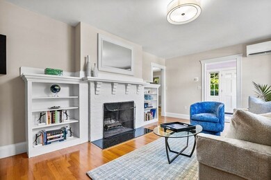 15 Frederick St unit 1, Newtonville, MA 02460 - photo 4