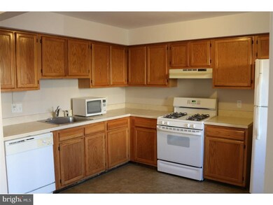 167 Yorktown Blvd unit 167, Hammonton, NJ 08037 - photo 6