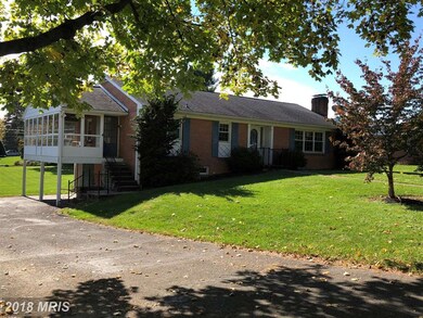 16617 Buford Dr, Williamsport, MD 21795 - photo 2