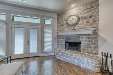 1513 W Westhill Dr, Cleburne, TX 76033 - photo 6