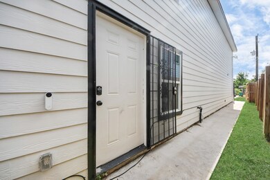 6609 Bacher St unit A, Houston, TX 77028 - photo 5